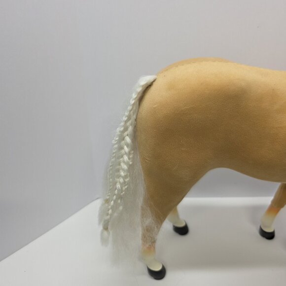 Retired American Girl Palomino Horse Pony Doll Pet Accessory Fits 18” Dolls - Picture 3 of 11